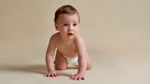 Bebekler ne zaman, kaç aylıkken emekler? Çocuk doktoru bildiriyor