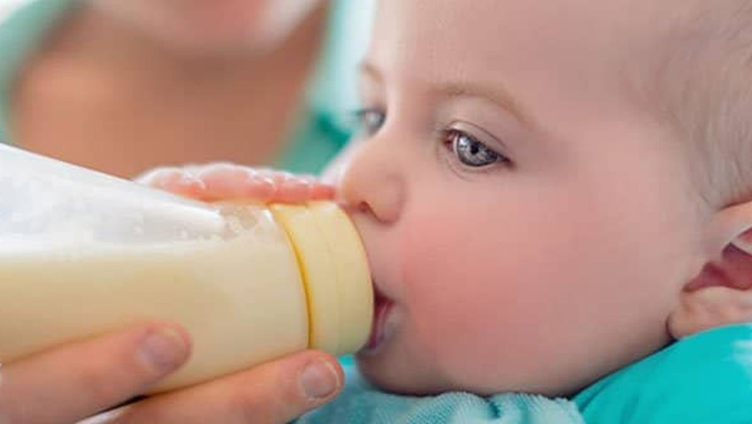 Emziren Annelerde Emzirirken Anne Sütüne Gaz Yapan Yiyecekler
