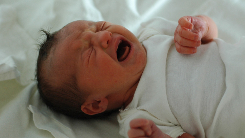 Bebeklerde gaz sancısına ne iyi gelir? Gaz sancısı için ağlamalara son eren 7 tavsiye