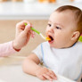 6 aylık bebek beslenmesi için 6 farklı örnek menü ve 6 aylık ek gıda tablosu örnekleri