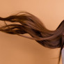 Ayda 7 cm saç uzatan şampuan önerileri - Hacimli ve uzun saçlar için ne kullanabilirsiniz?