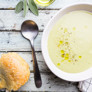 İftar sofranıza lezzet katacak: Nohutlu erişteli yoğurt çorbası