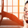 Kadınların yeni gözdesi oldu, terlerken cildi de güzelleştiriyor! Sıcak yoganın faydaları