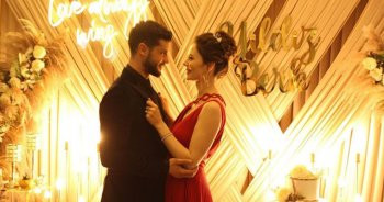 Yıldız Çağrı Atiksoy ile Berk Oktay Polenezköy'de evleniyor!