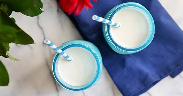 Evde Badem Sütü Nasıl Yapılır? Resimli Tarif