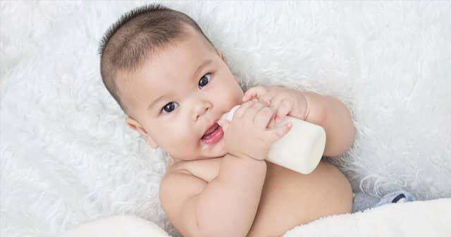 bebeklerde yesil kaka ishal neden olur nasil gecer doktorlar cevapliyor