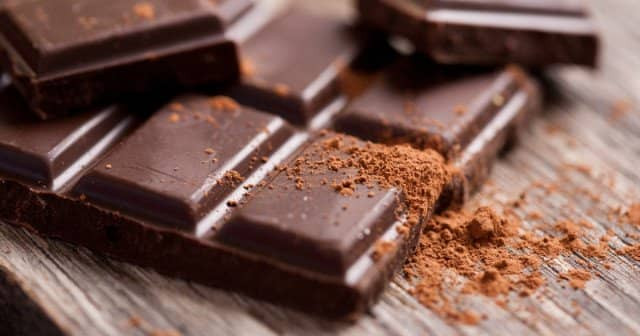 Çikolata Kilo Aldırır mı, Kilo Yapar mı? Çikolata Diyeti Haftada 3 Kilo