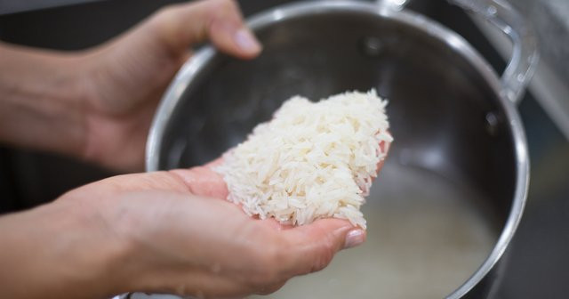 Pirinç Suyunun Saça Faydaları Saçı Uzatır mı Saç Bakımı
