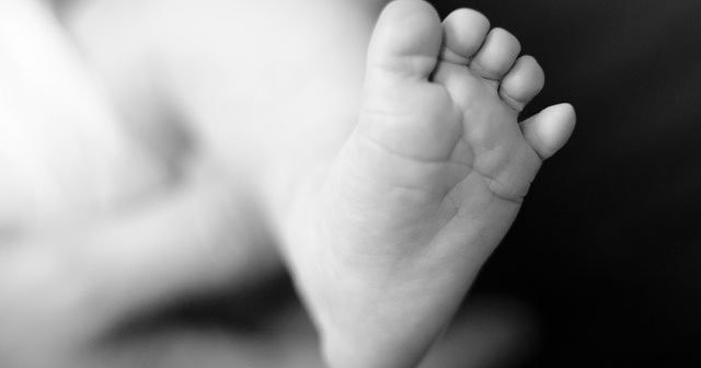 Bebeklerde Ayakların İçe Basması Nasıl Anlaşılır Tedavi Edilir