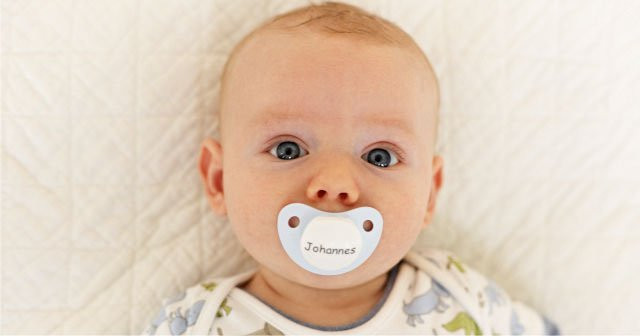 Bebeklerde emzik kullanımı ile ilgili A’dan Z’ye her şey: Emzik ne zaman verilir, ne zaman bıraktırılır? Faydaları ve zararları ne?
