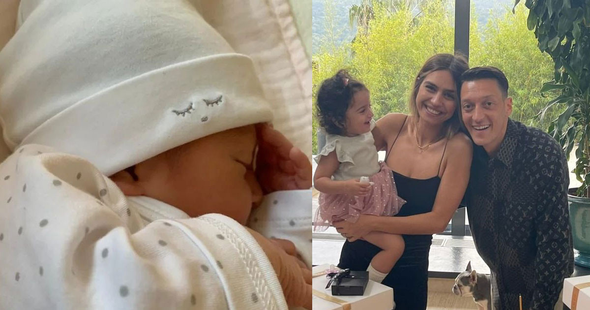 Mesut Özil ve Amine Gülşe bebeklerinin fotoğraflarını 'Güzel kızımız' diyerek paylaştı.