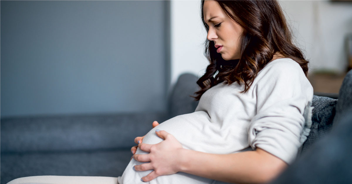 Hamilelikte mide bulantısı ve kusma hormonlardaki değişimden kaynaklanır, bazı gebelerde bu durum tüm hamilelik boyunca devam edebilir.