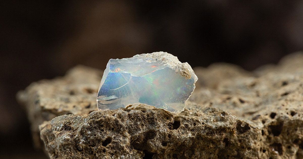 Opal taşının faydaları ve özellikleri neler? Özgüveni nasıl artırıyor?