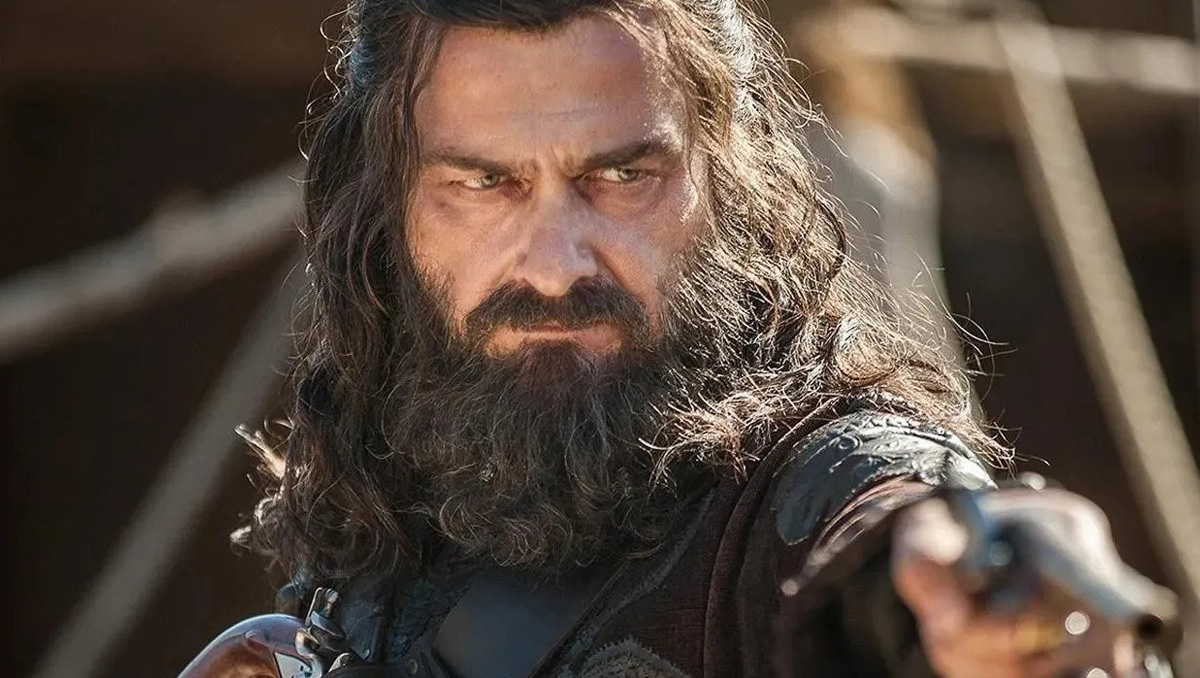 Ünlü aktör Ray Stevenson sette fenalaşarak hayatını kaybetti