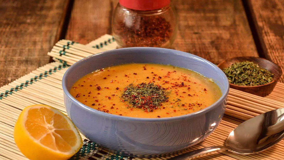 Köy usulü tarhana çorbasının püf noktasıymış… Böyle pişirildiğinde lezzetini ikiye katlıyor