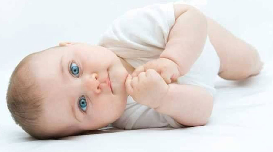 Bebeklerde el ve ayaklarda soğukluk neden olur? Bebeğim hasta mı?