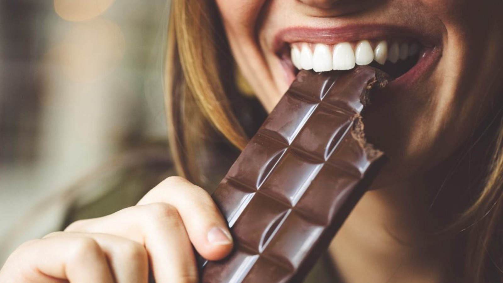 Toblerone çikolatalarda plastik alarmı! Türkiye&#039;deki ürünlerini geri çağırdı!