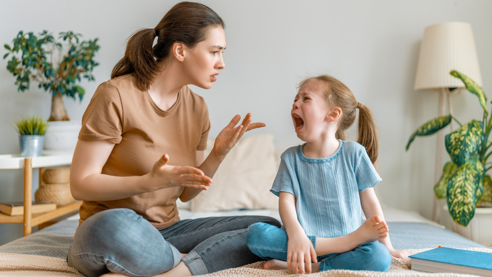 'Bağıran ebeveyn' tuzağına düşenlere ABD'li uzmanlardan en etkili öneriler