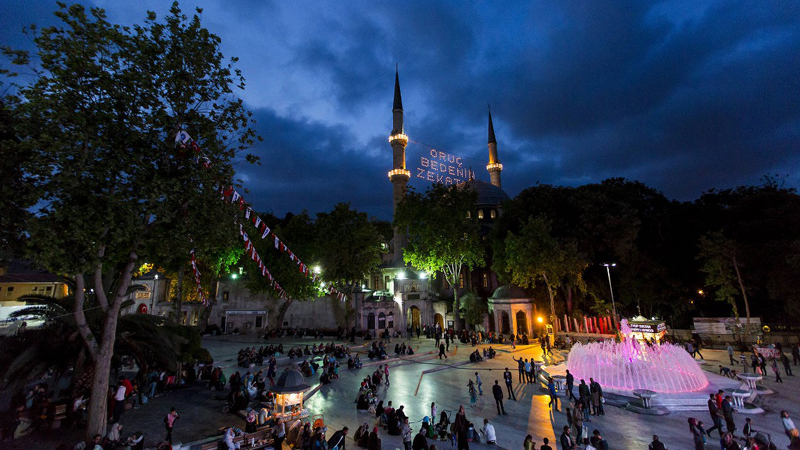 Ramazan&#039;da İstanbul nasıl yaşanır? Nereye gidilir, nerede iftar açılır?