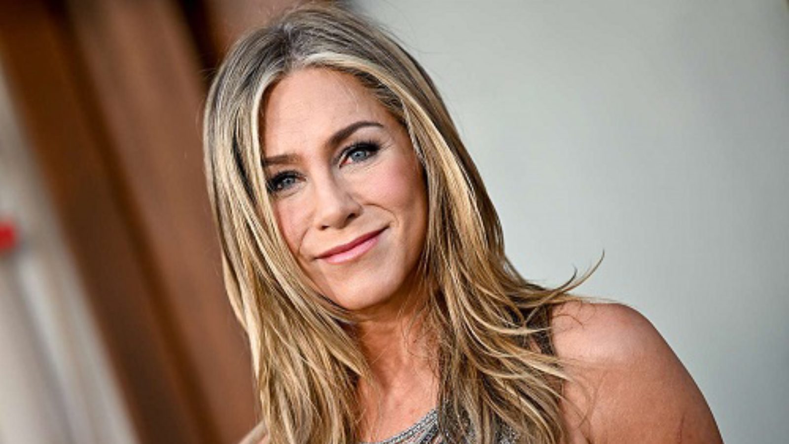 Jennifer Aniston'ın yüz bakım uzmanından 4 cilt bakım önerisi
