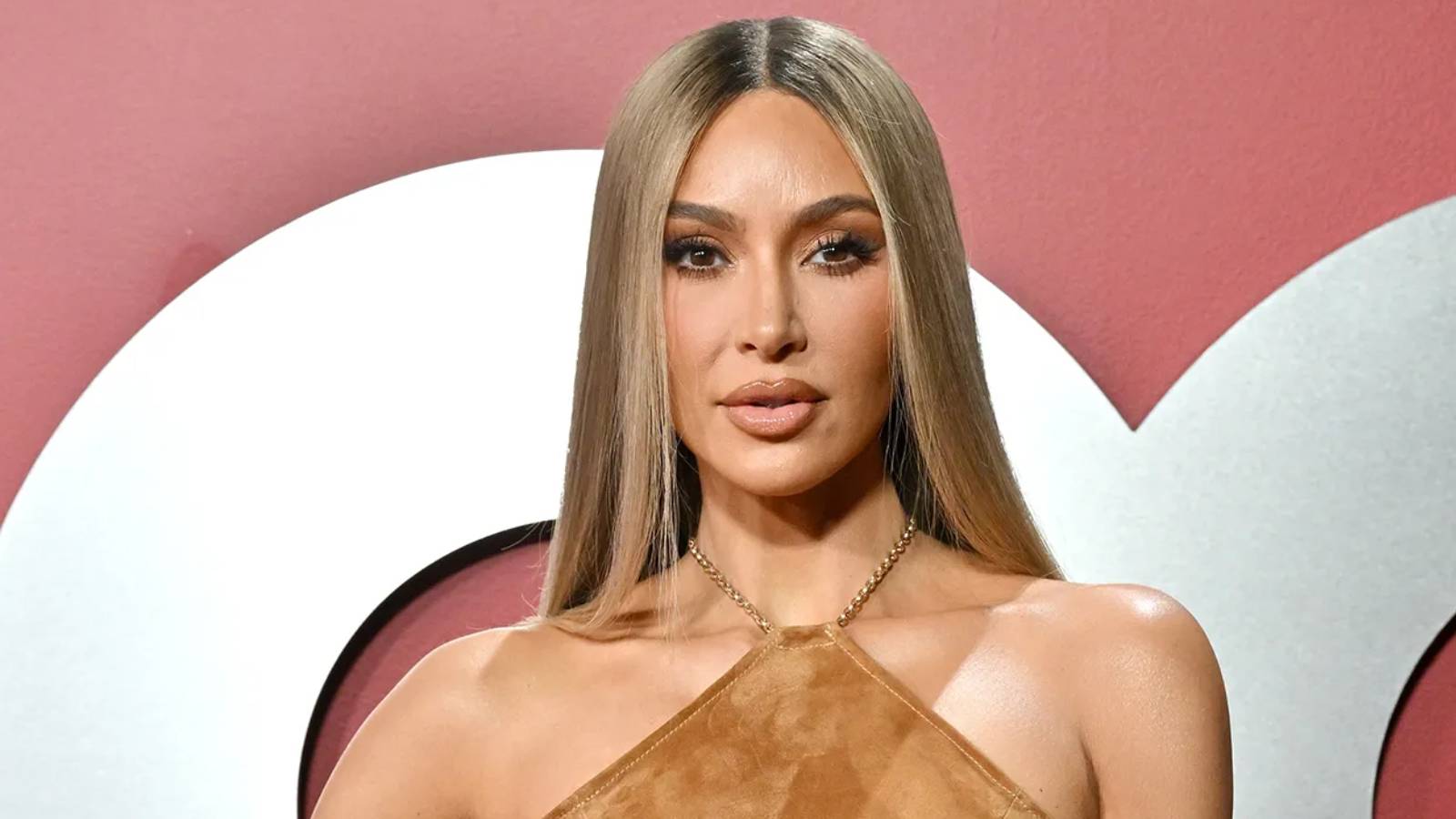Kim Kardashian canlı yayında yuhalandı