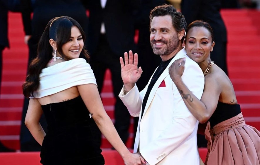 Cannes'da Selena Gomez rekoru! Tam 9 dakika ayakta alkışlandı