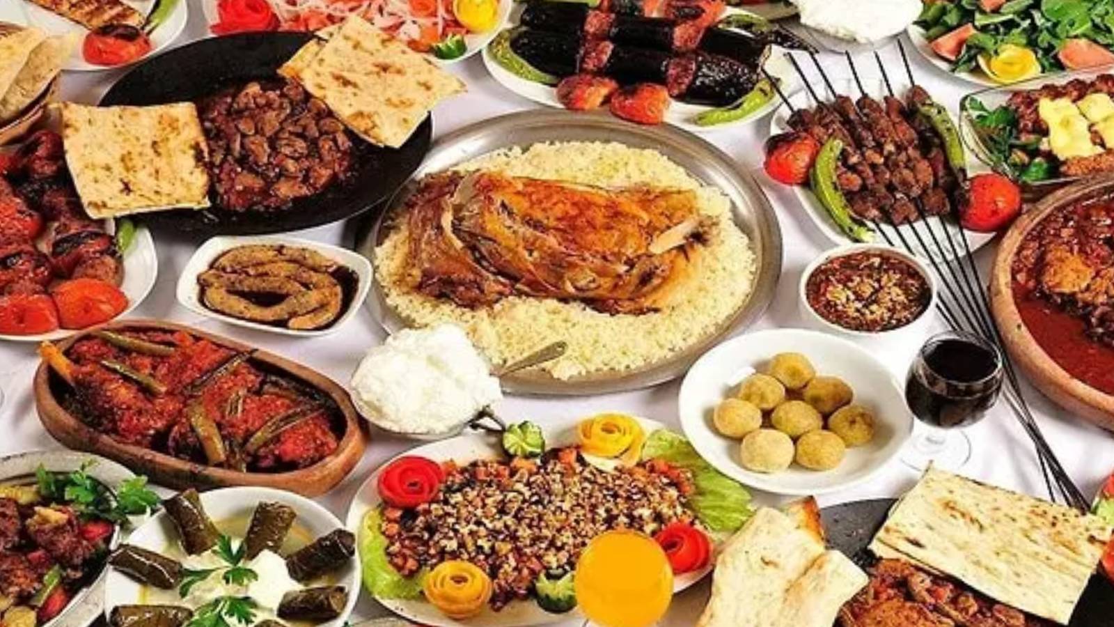 Türkiye&#039;nin en iyi yemekleri belli oldu! Türk mutfağının en sevilen ve leziz yemekleri bu listede