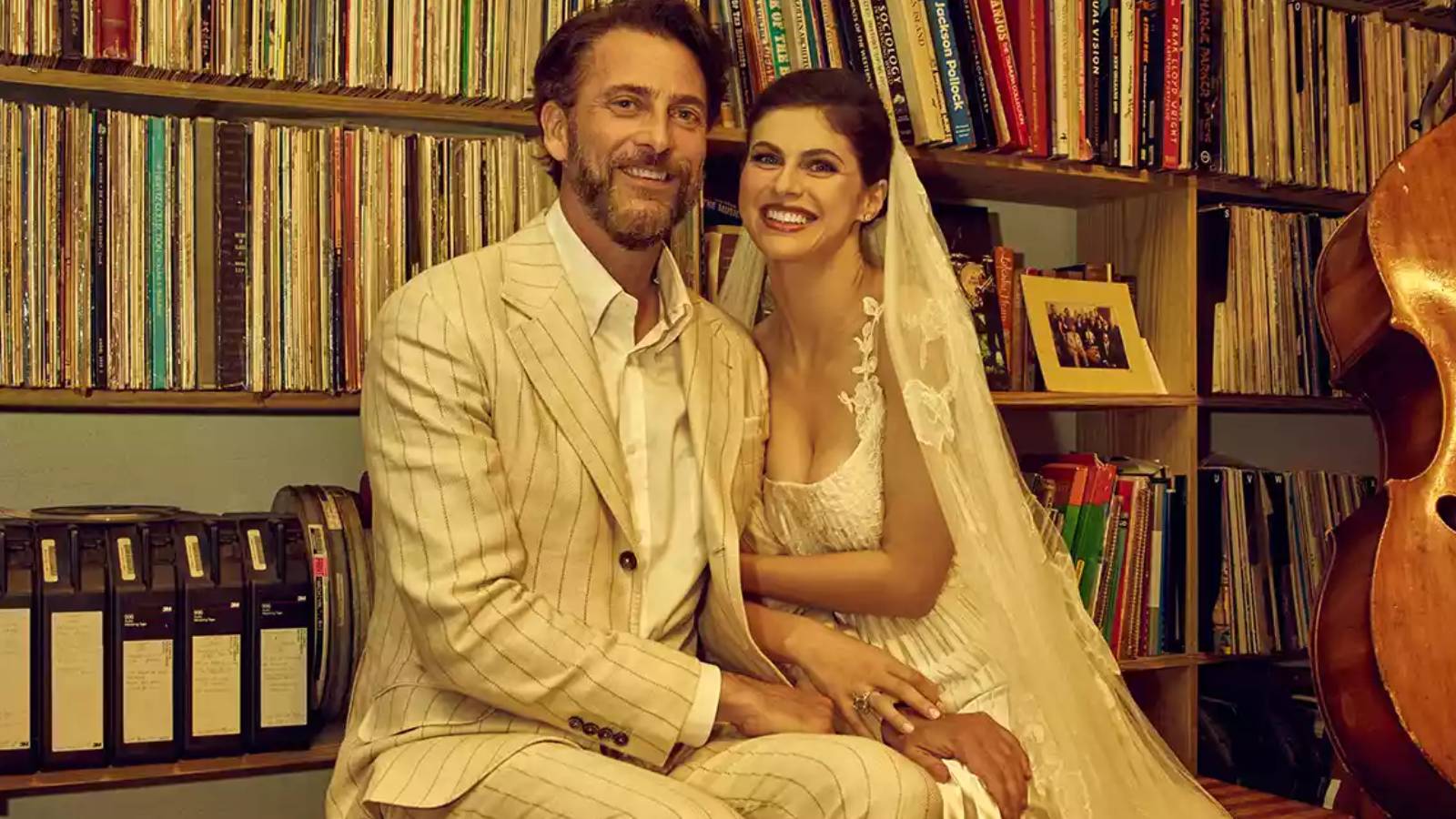 Alexandra Daddario ve Andrew Form'un ilk bebeği yolda