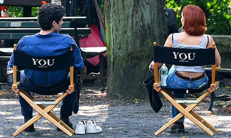 'You' final sezonu setinden ilk kareler geldi