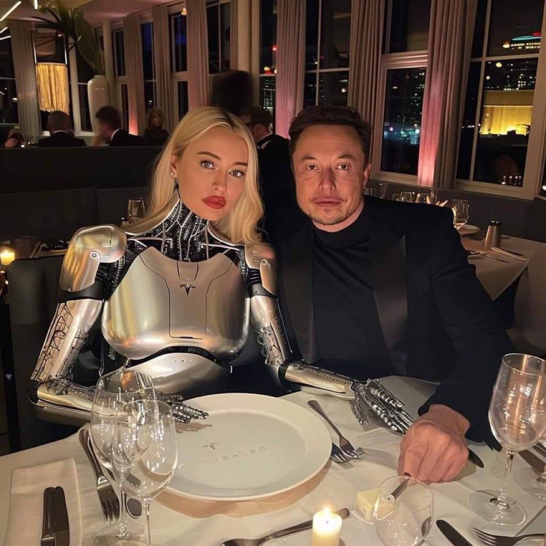 Elon Musk, yapay zekaya sahip ilk robot kız arkadaşını akşam yemeğine çıkardı: Akıllı, güzel ve itaatkâr