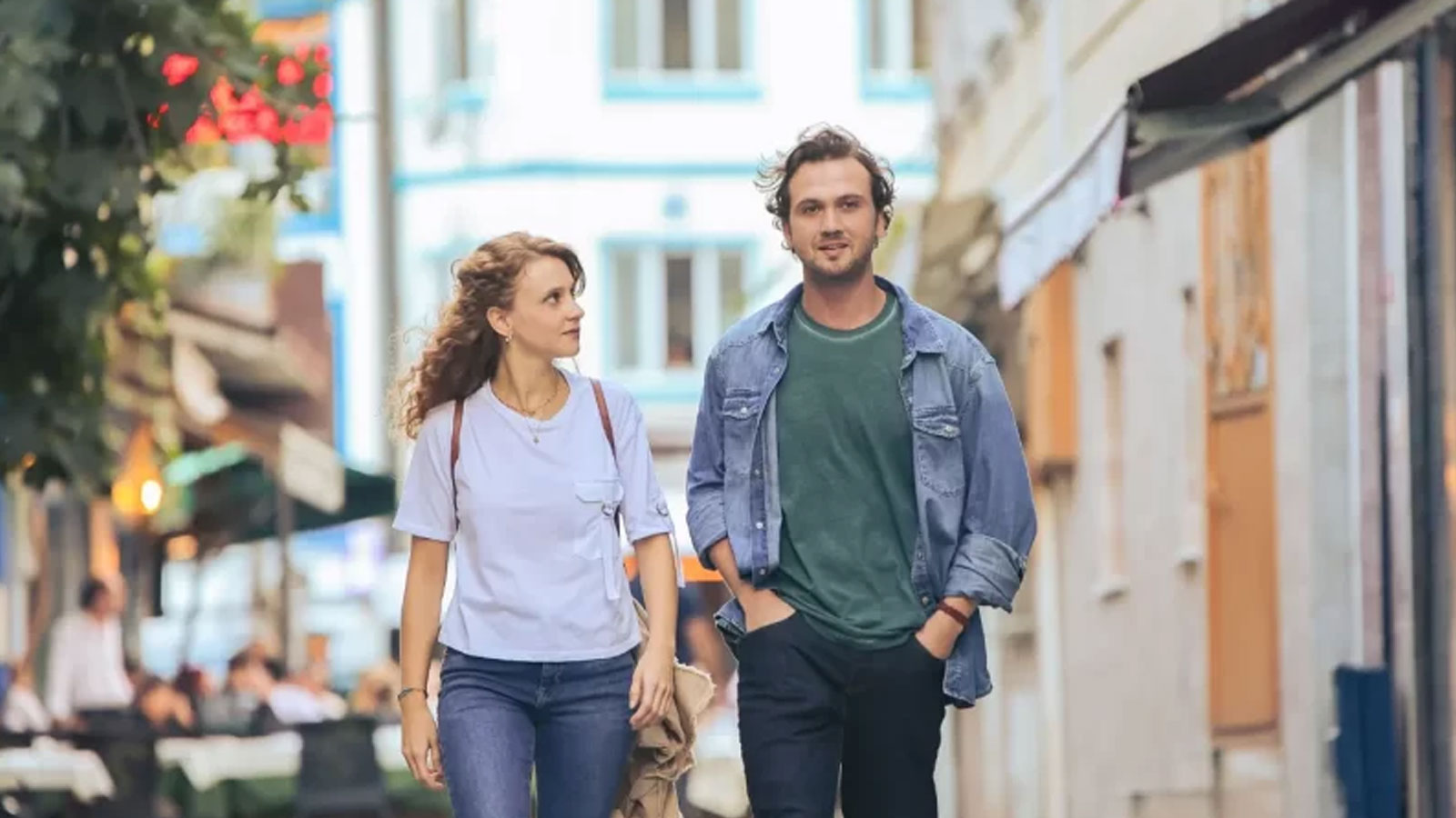 Aras Bulut İynemli ve Melis Sezen&#039;in başrolü oynadığı Deha dizisinden ilk kareler