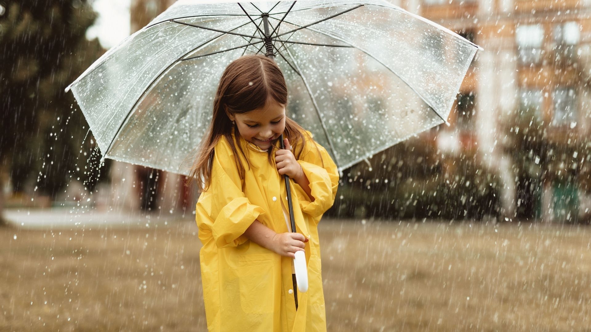 Tatil planlarını suya düşüren hava durumu! Meteoroloji’den İstanbul, İzmir, Adana ve Kahramanmaraş sarı alarm