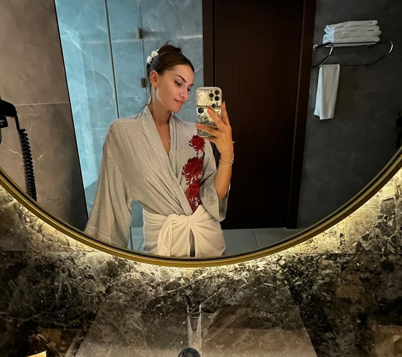 Fahriye Evcen'in tatil paylaşımları rekor kırdı