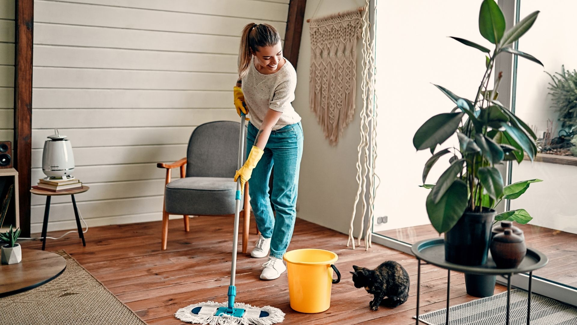 Günlük ev temizleme planı ve kolay temizlik için ipuçları