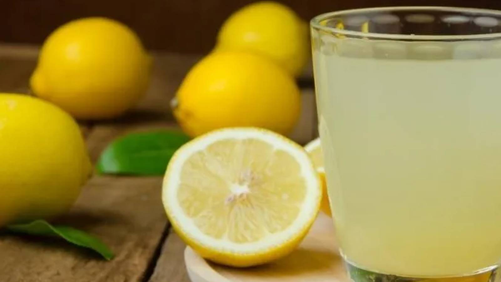 Neden limon tüketmeliyiz? Limonun faydaları ve kilo vermedeki rolü