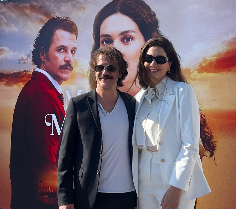 Bergüzar Korel ve Mehmet Günsür Cannes'dan yeni pozlar paylaştı