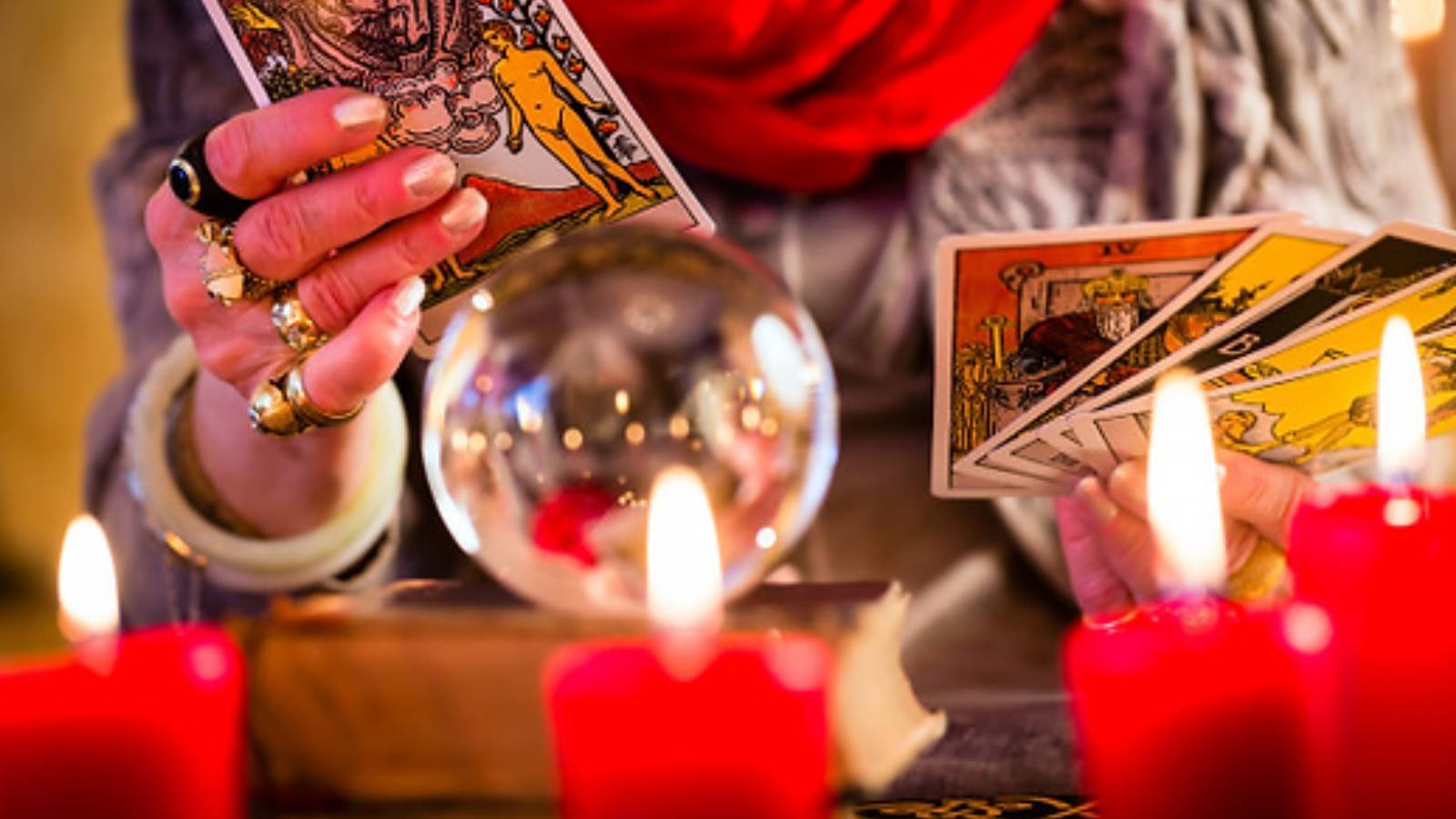 28 Ekim 2024 tarot falı: Etrafındaki gizli düşmanlara dikkat