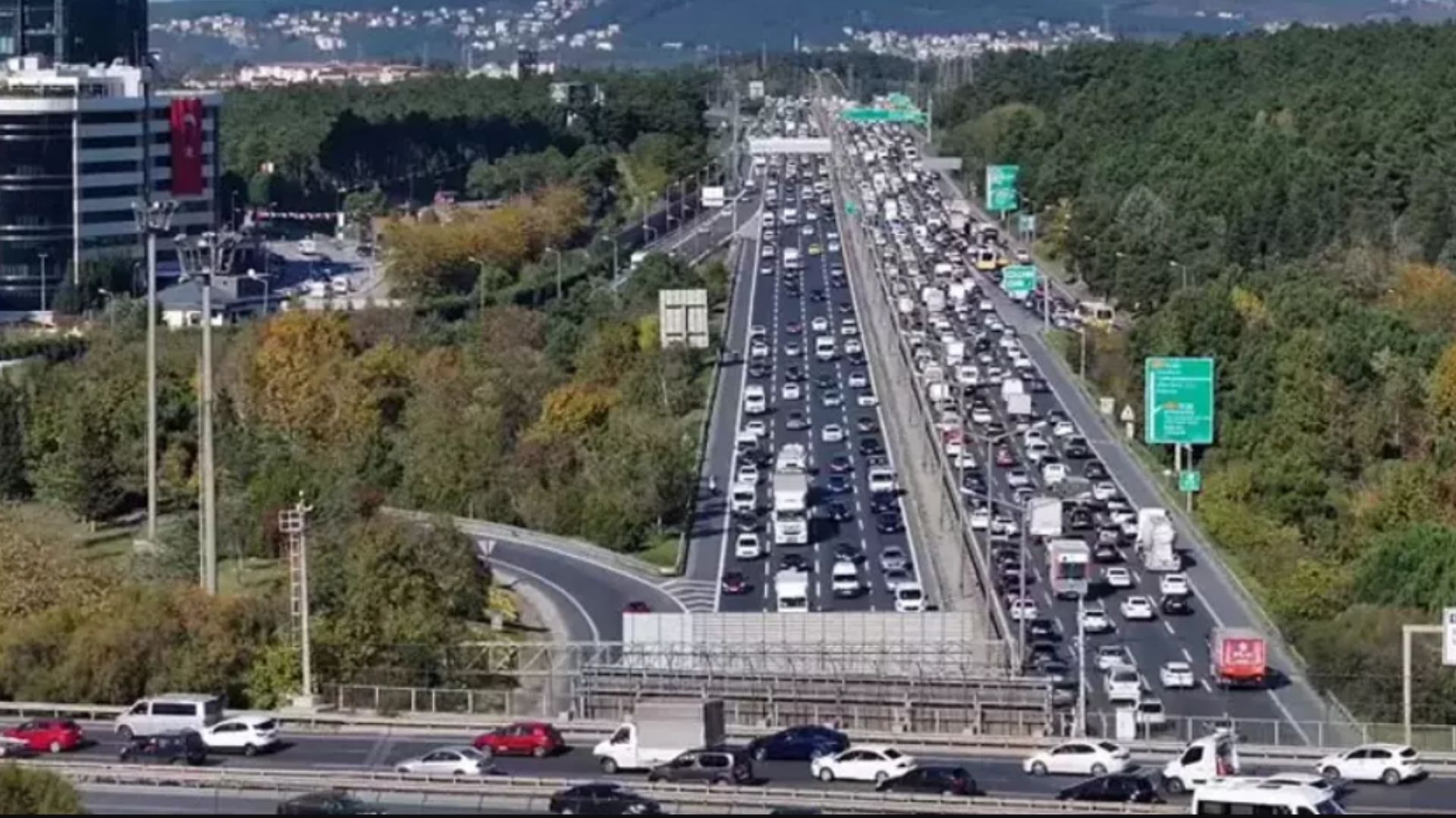 İstanbul&#039;un en kalabalık yerleri bir bir tespit edildi! İşte TÜİK sonuçları: