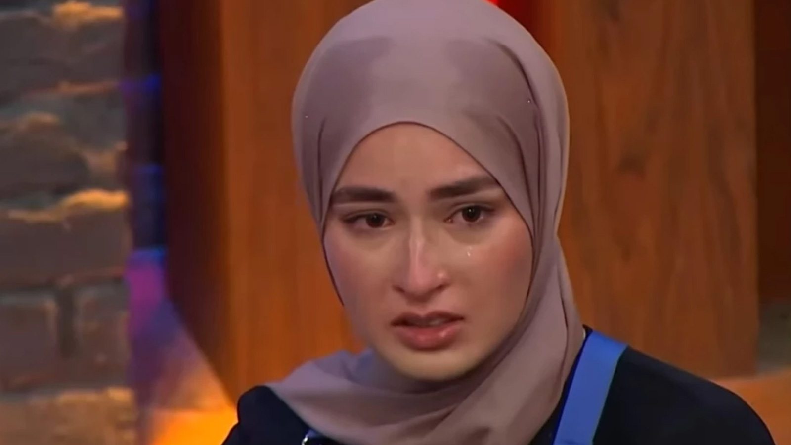 Yüzü yanan MasterChef Beyza acılar içinde kıvrandı! Diskalifiye haberlerine Somer Şef&#039;ten açıklama geldi