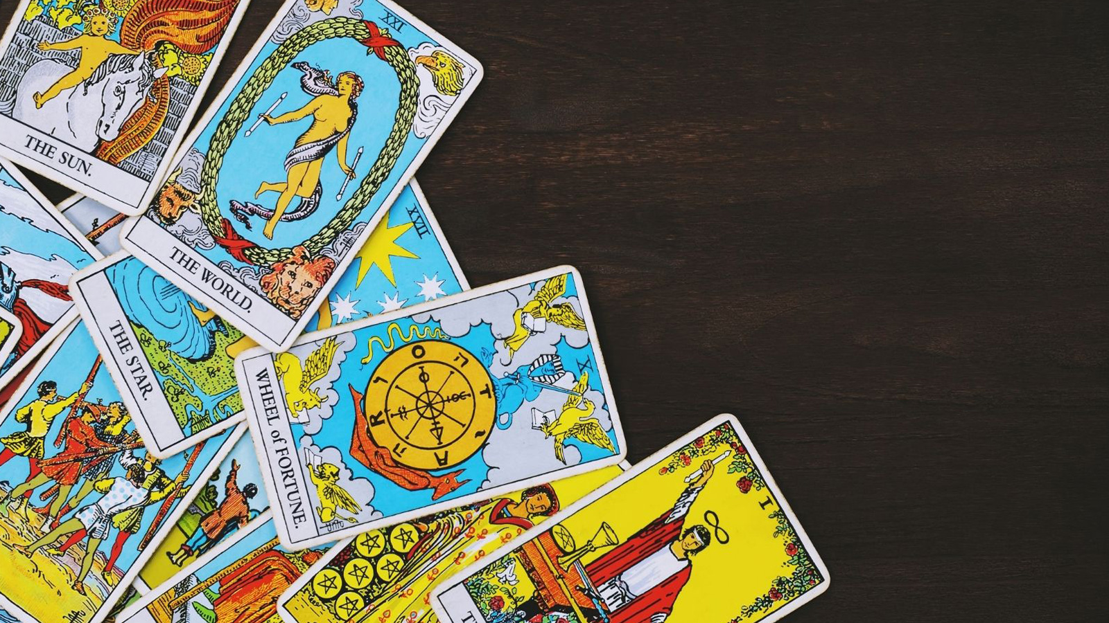 Bugün verimli gününüzdesiniz!: 16 Kasım tarot falınız ne söylüyor?